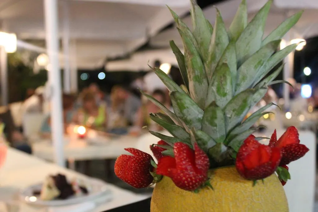 ****  Tirana Hotel Ksamil Albania